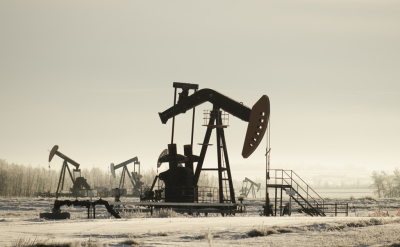 Новые тарифы Трампа и угрозы санкций формируют двойной удар по рынку нефти
