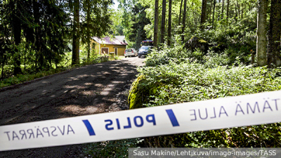 МИД рекомендовал россиянам отказаться от поездок в недружественные страны