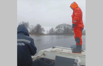 Перевернулись на лодке с собакой: в Казани нашли тело утонувшего мужчины, второй спасся