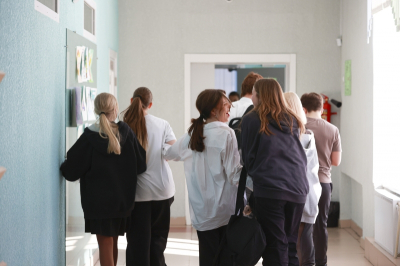 После инцидента в челябинской школе проведут экстренное совещание по безопасности