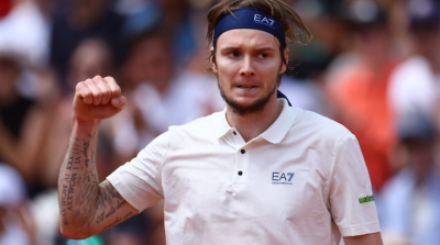 Бублик вошёл в топ-16 на French Open 2025