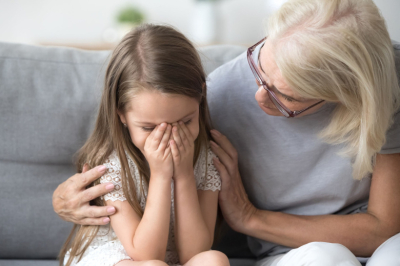 Родителям объяснили, почему детям нельзя замалчивать горе от утраты питомца