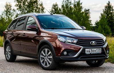 В АвтоВАЗе опровергли слухи о выпуске Lada Iskra с 1,8-литровым двигателем