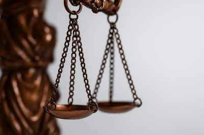 ​Предприниматель в Атырау выиграл спор с УГД: признание «неисполненного уведомления» отменено