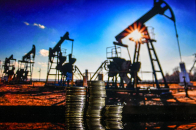 Силуанов: Расчеты за нефть в мире постепенно переходят на юань