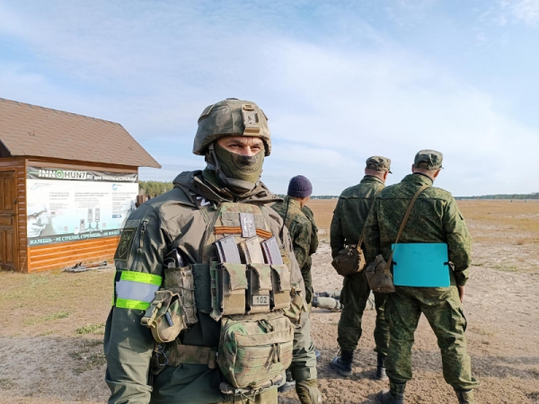 За сутки российские военнослужащие освободили 94 здания в Константиновке
