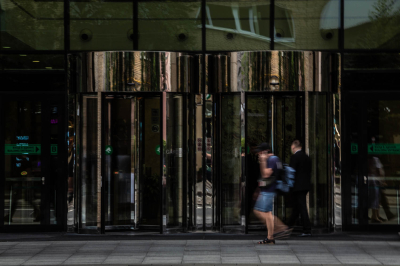 Воронцова: работодателя оштрафуют на 50 тысяч за вызов на работу в больничный