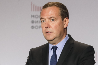 Медведев назвал число заключивших контракт с&nbsp;начала 2026 года