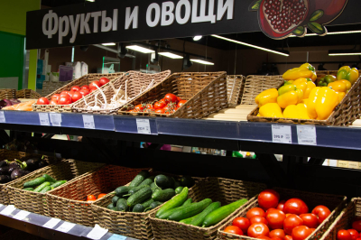 Экономист Литвиненко: летом цены на сезонную продукцию снижаются