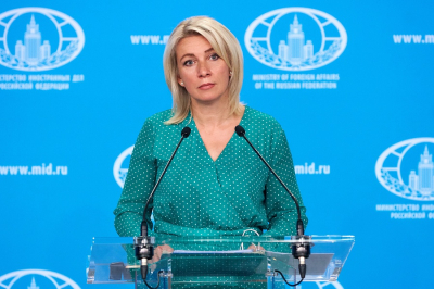 Захарова: Запад дал Зеленскому индульгенцию на применение своего оружия