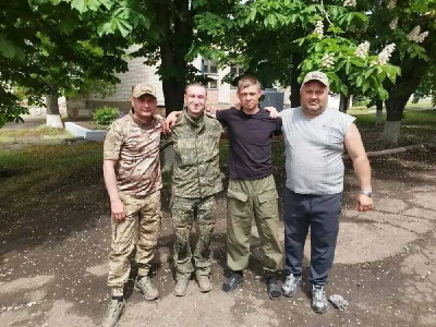 УАЗ, мотоцикл и кабина КАМАЗа: гумпомощь из Новошешминска доставили бойцам СВО