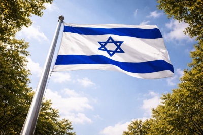 Иран остановил движение танкеров через Ормуз после атак Израиля на Ливан