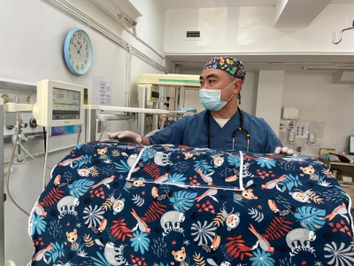 В Алматы врачи спасли младенца весом всего 742 грамма